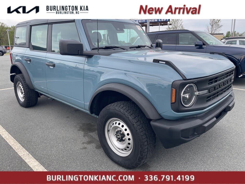 2022 FORD Bronco