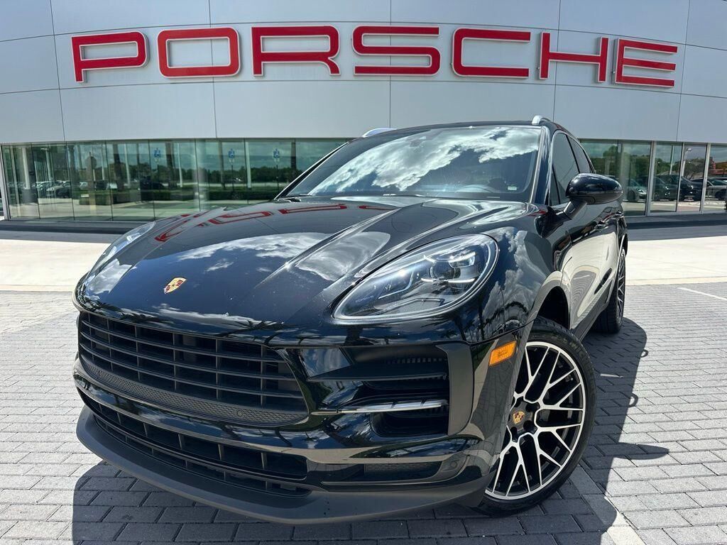 2019 PORSCHE Macan
