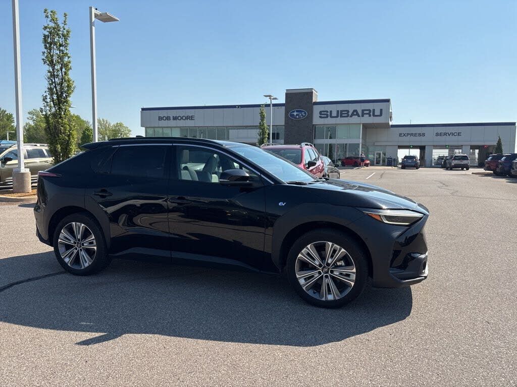 2024 SUBARU Solterra