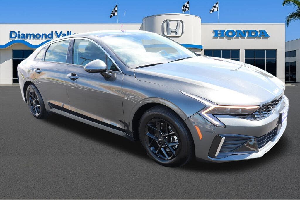 2025 KIA K5
