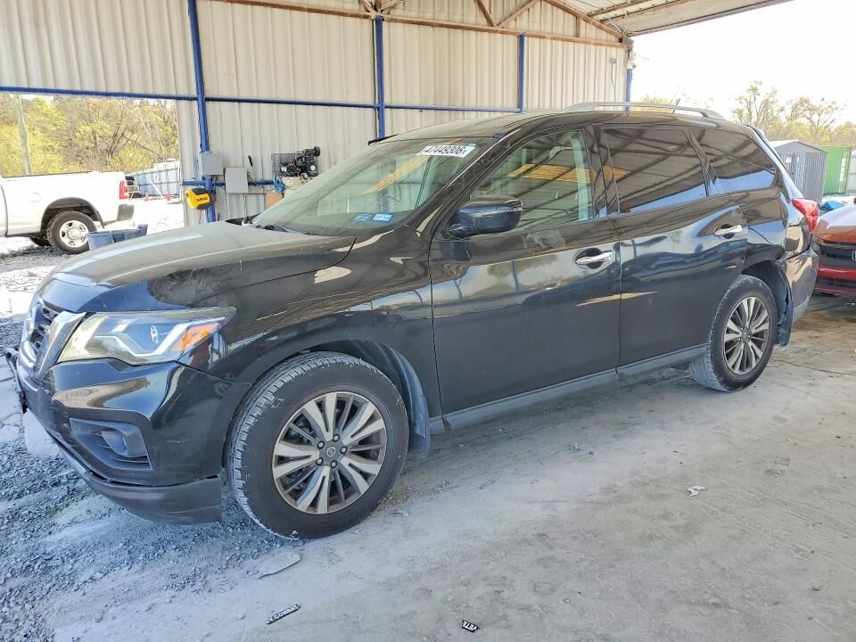 2017 NISSAN Pathfinder