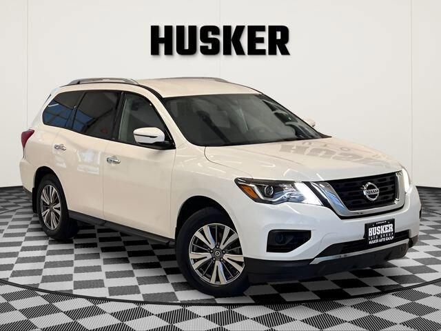 2020 NISSAN Pathfinder