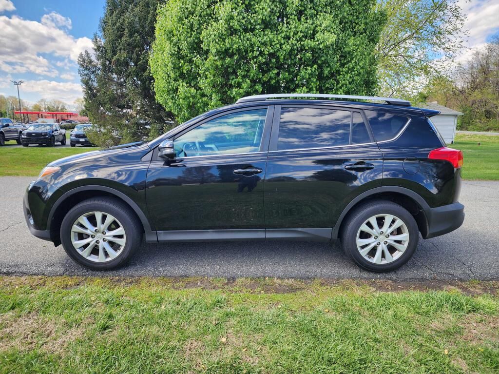 2014 TOYOTA RAV4