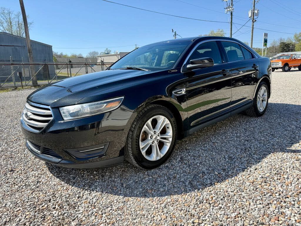 2014 FORD Taurus