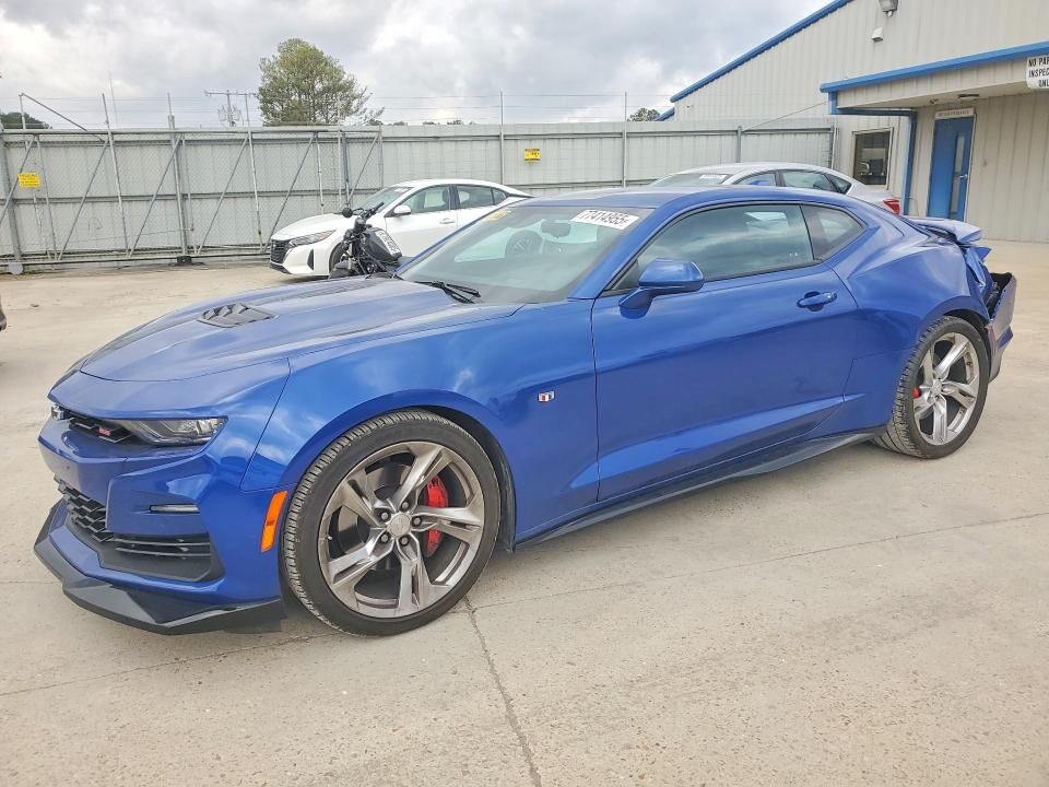 2023 CHEVROLET Camaro
