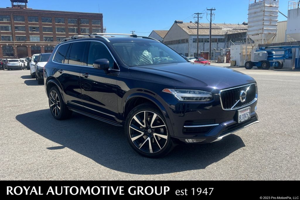 2019 VOLVO XC90