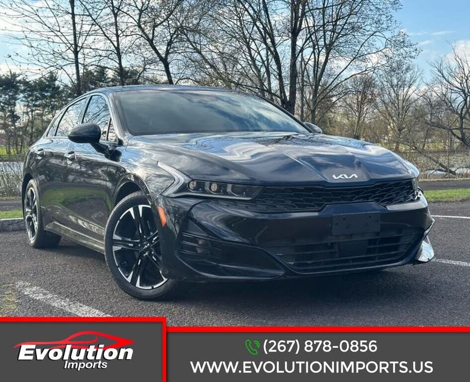 2022 KIA K5