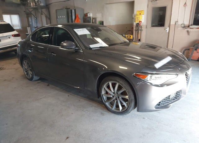 2017 ALFA ROMEO Giulia