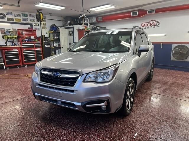 2017 SUBARU Forester