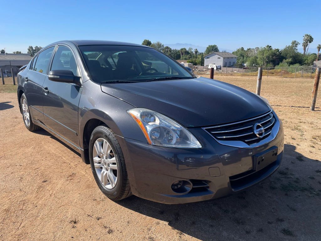 2011 NISSAN Altima