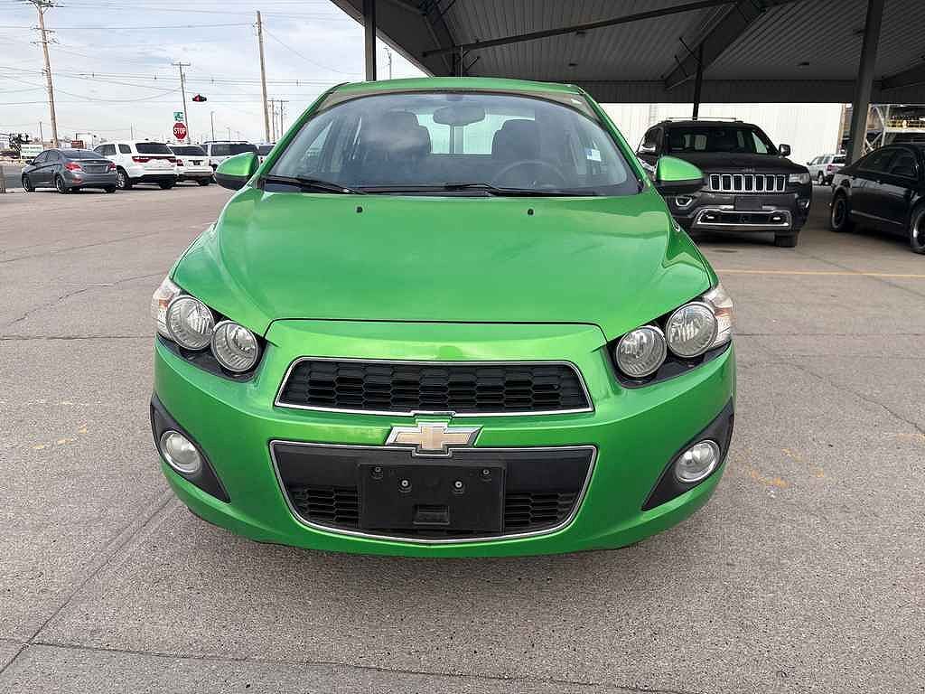 2015 CHEVROLET Sonic