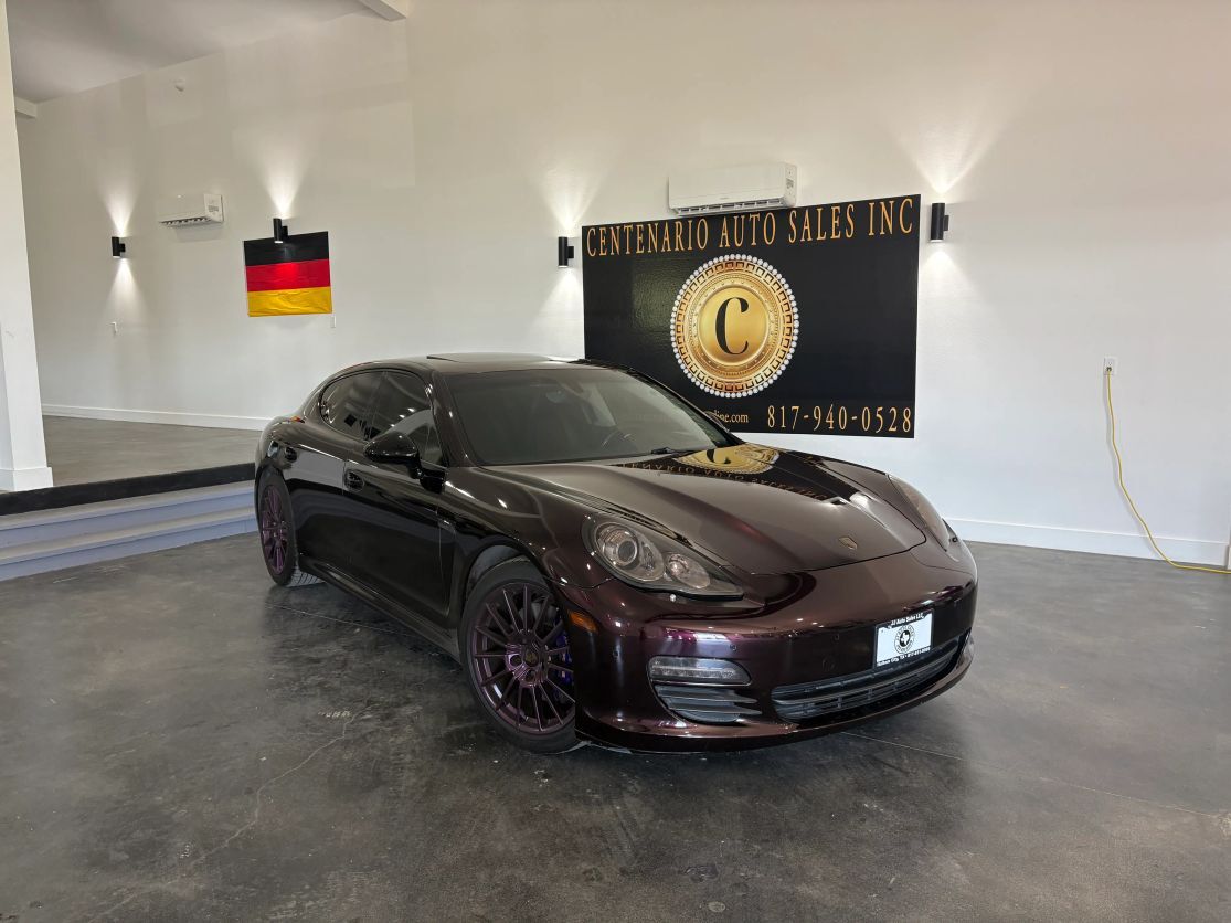 2012 PORSCHE Panamera