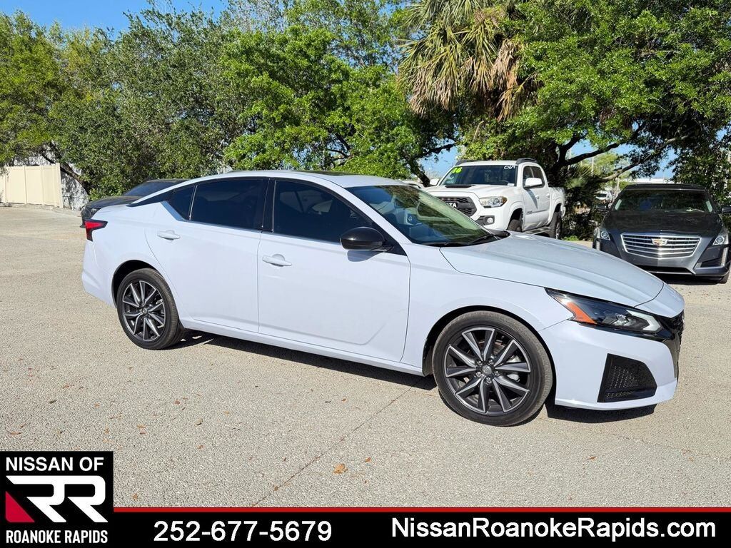 2023 NISSAN Altima