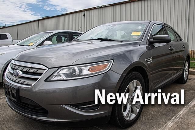 2011 FORD Taurus