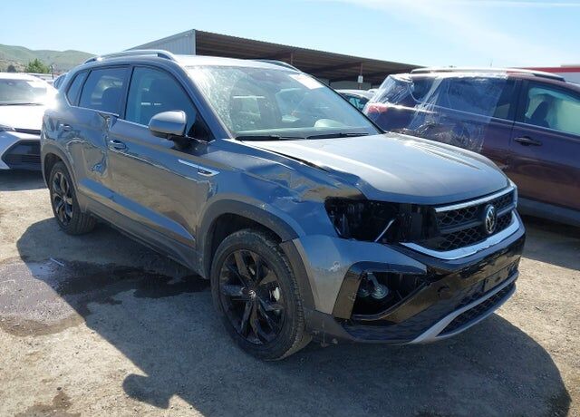 2023 VOLKSWAGEN Taos 4Motion