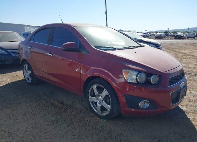 2013 CHEVROLET Sonic