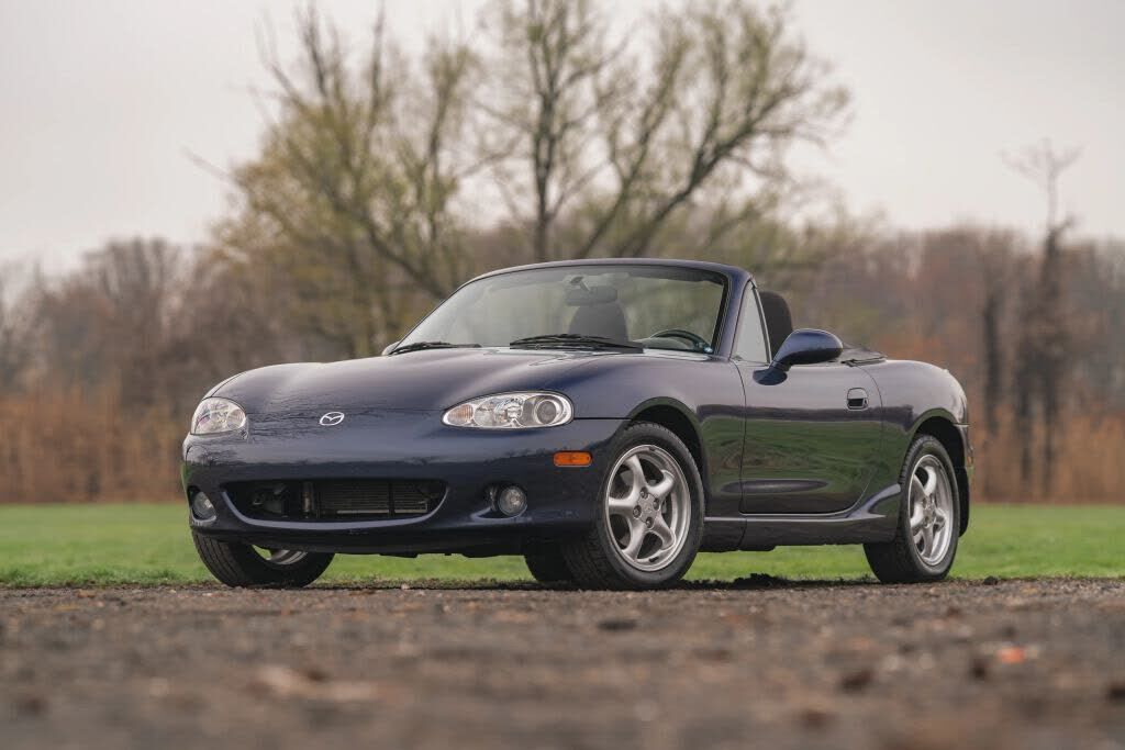 2002 MAZDA MX-5