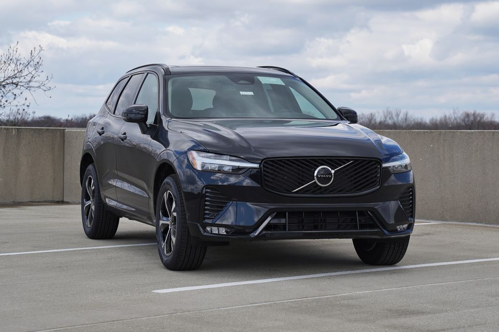 2026 VOLVO XC60