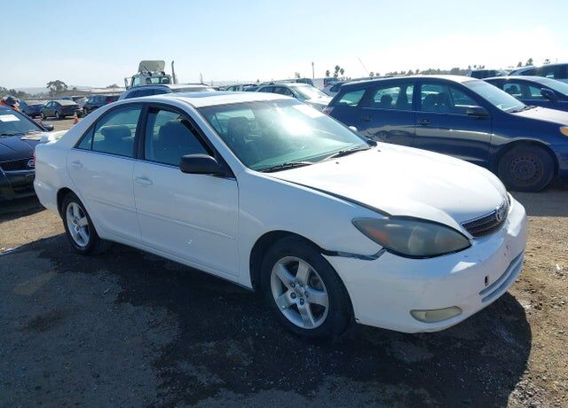 2003 TOYOTA Camry