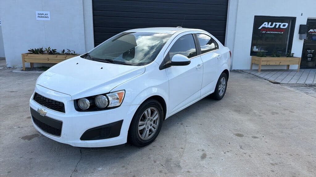 2016 CHEVROLET Sonic