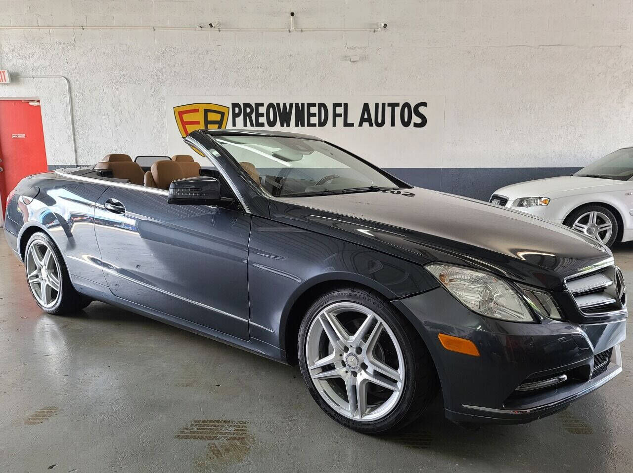 2013 MERCEDES-BENZ E-Class