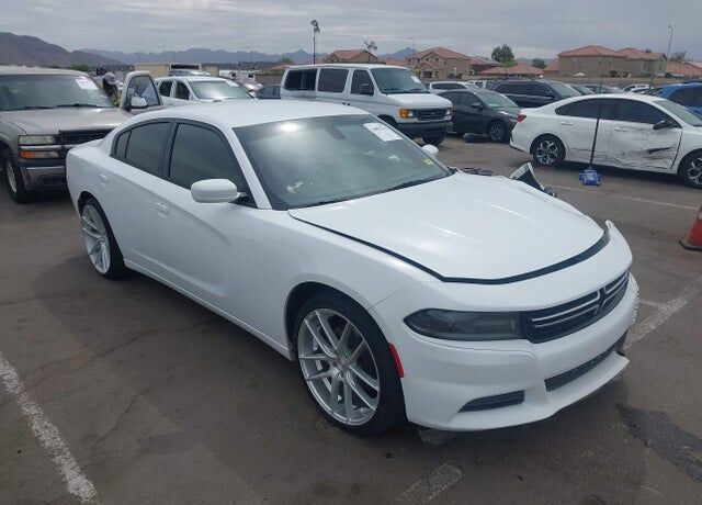 2015 DODGE Charger