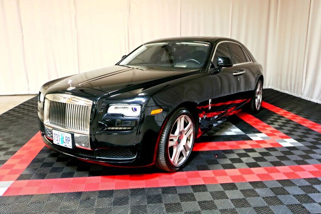 2016 ROLLS-ROYCE Ghost