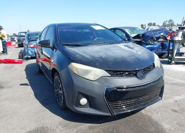 2015 TOYOTA Corolla