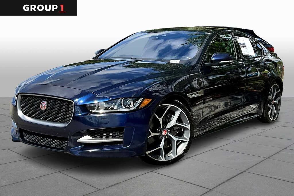 2018 JAGUAR XE