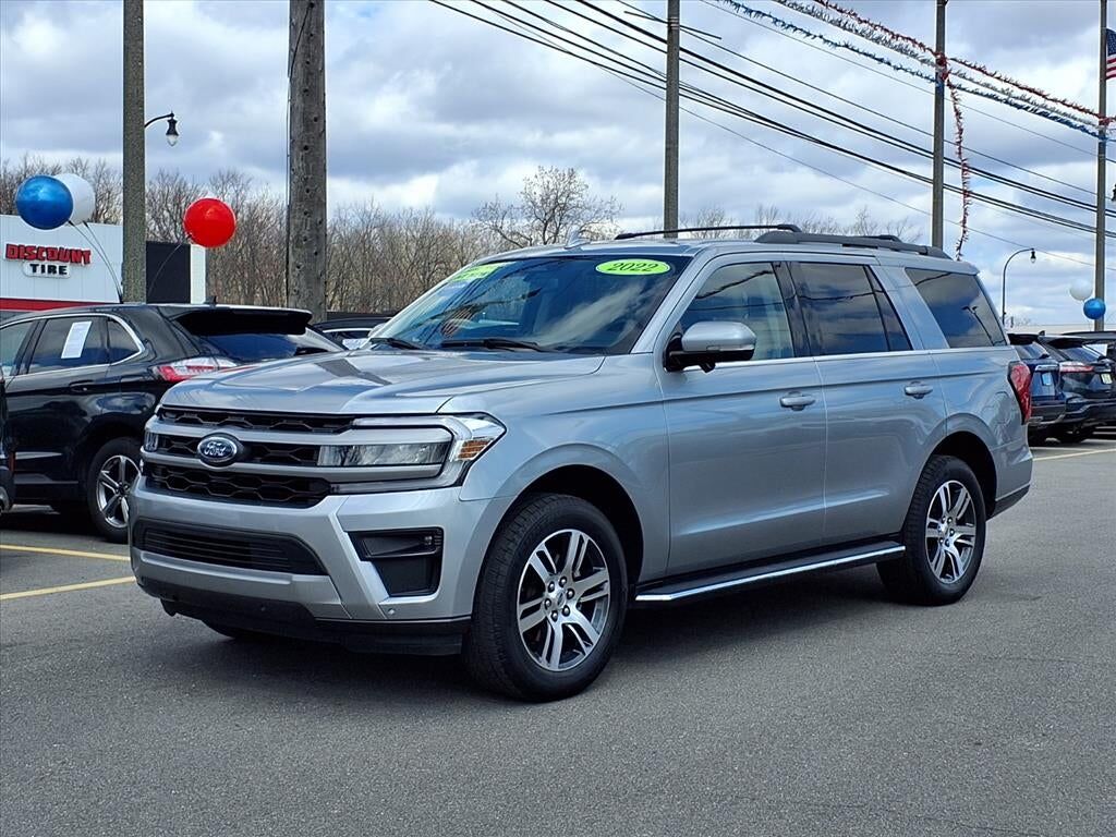 2022 FORD Expedition