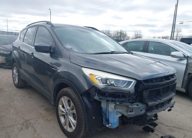 2017 FORD Escape