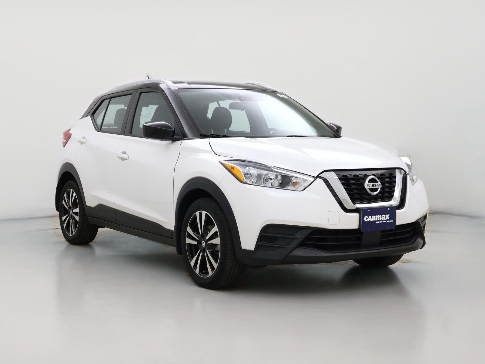 2020 NISSAN Kicks