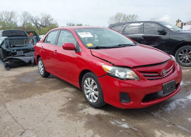 2013 TOYOTA Corolla