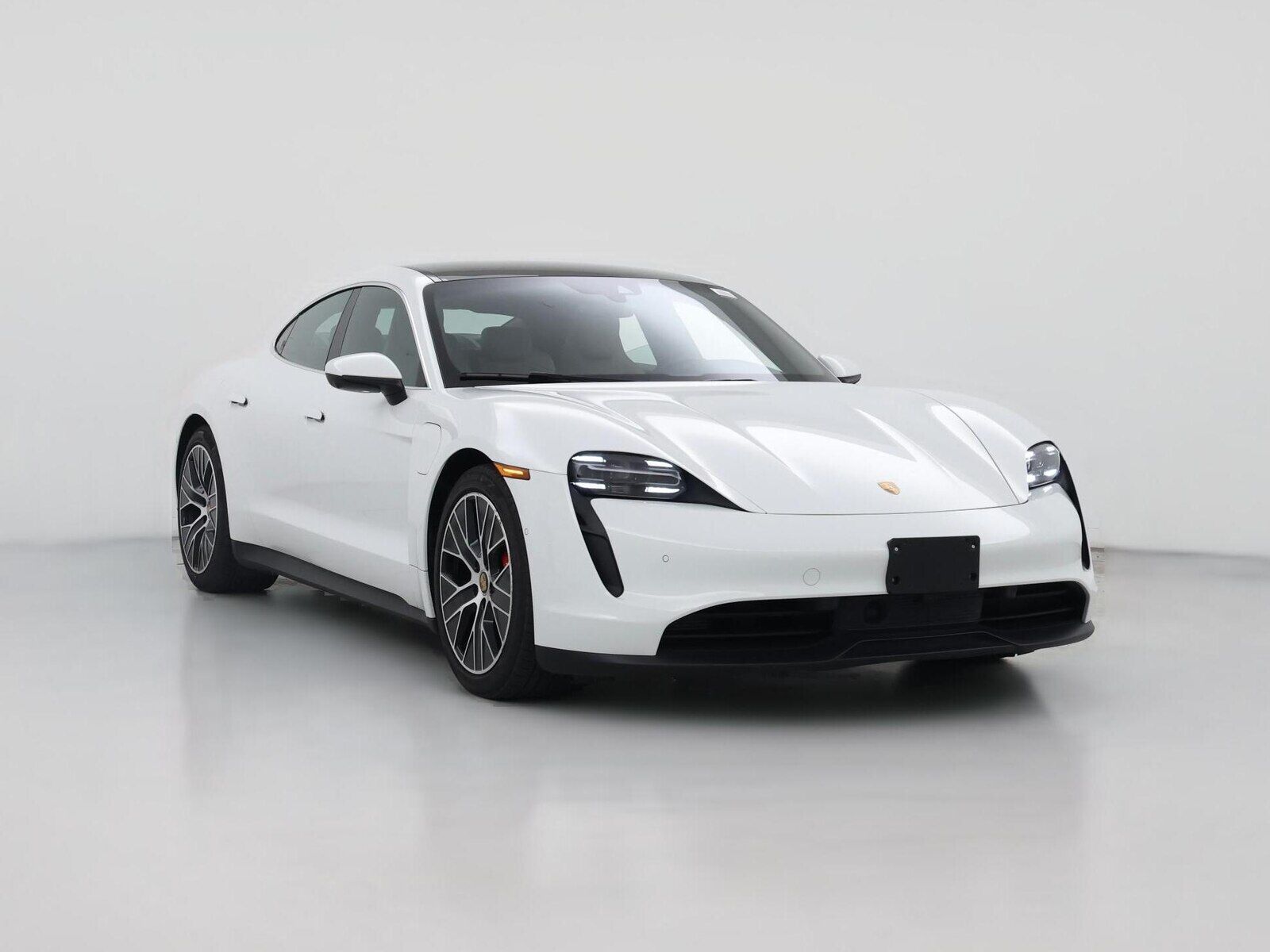 2022 PORSCHE Taycan