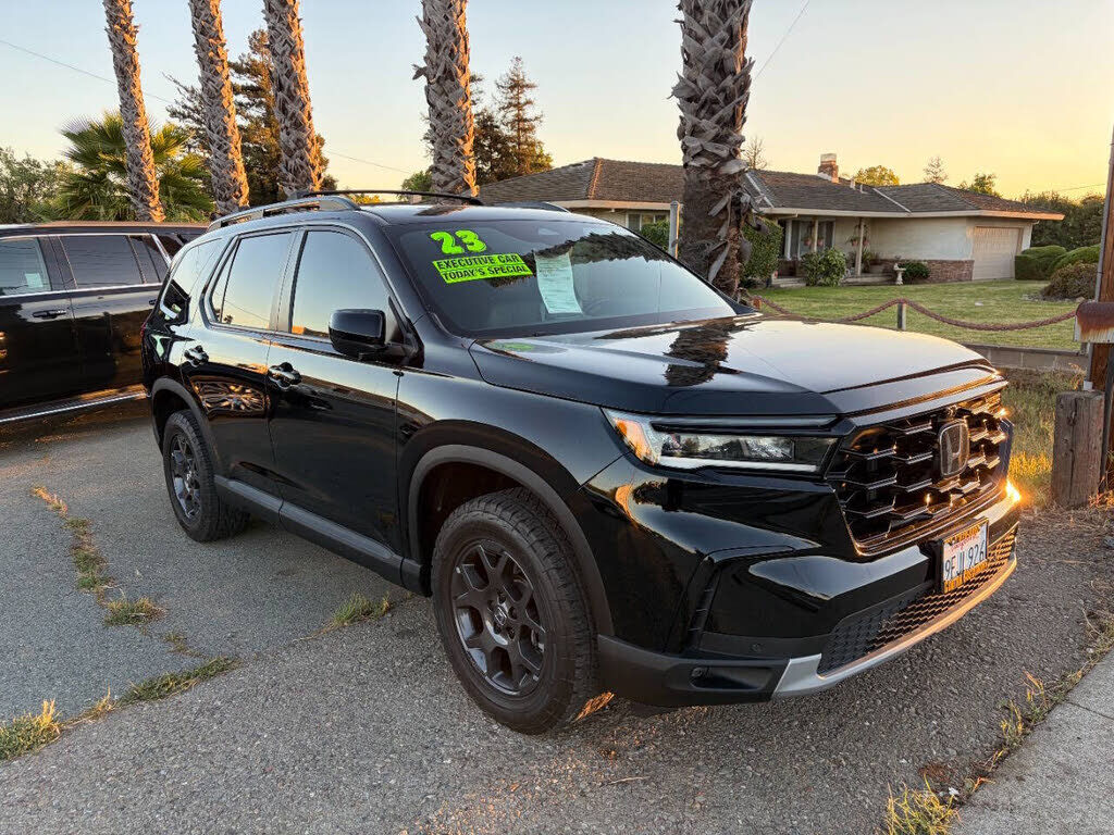 2023 HONDA Pilot