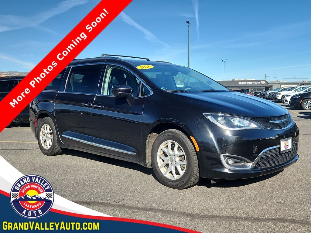 2020 CHRYSLER Pacifica