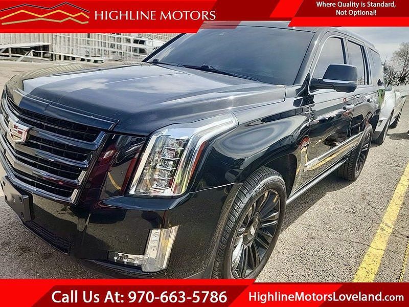 2017 CADILLAC Escalade