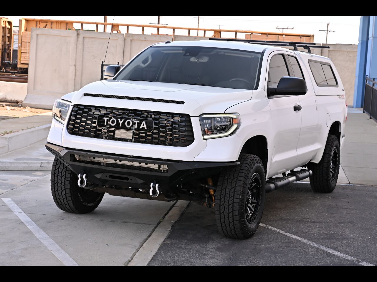 2018 TOYOTA Tundra