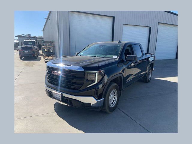 2023 GMC Sierra
