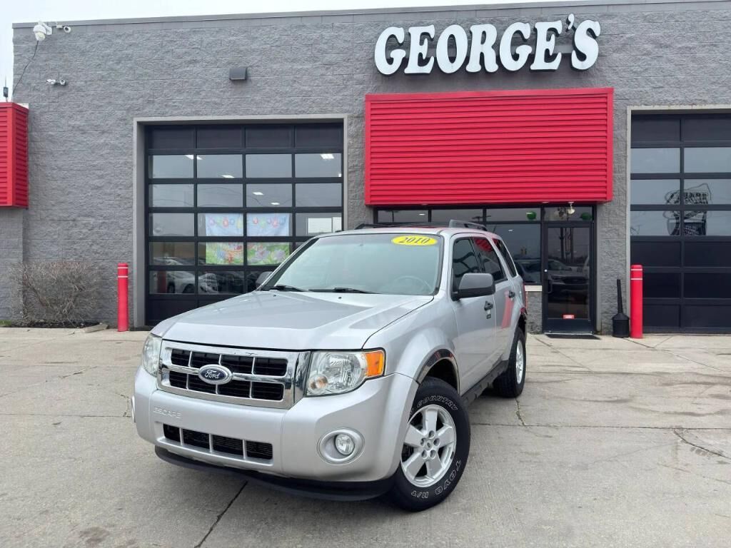 2010 FORD Escape