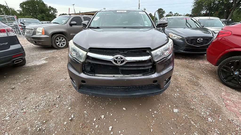 2015 TOYOTA Highlander
