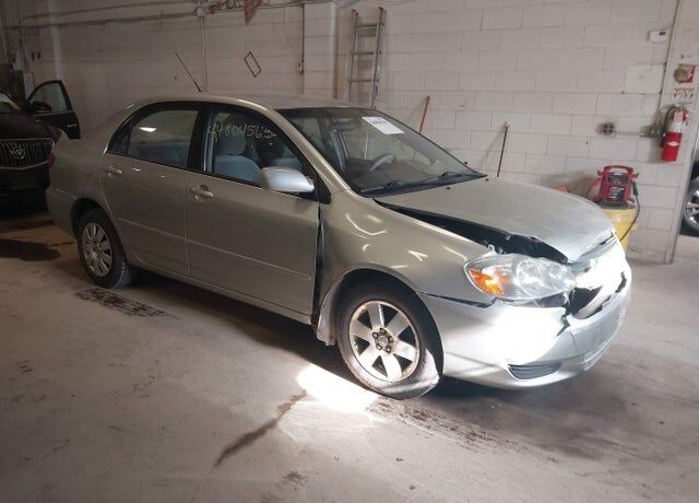 2004 TOYOTA Corolla