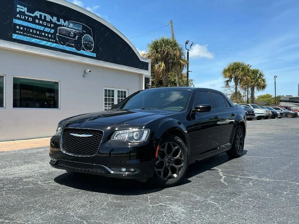 2018 CHRYSLER 300