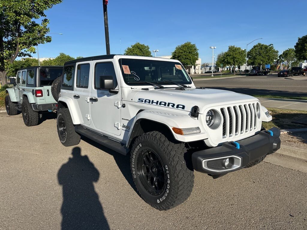 2023 JEEP Wrangler