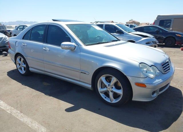 2006 MERCEDES-BENZ C-Class