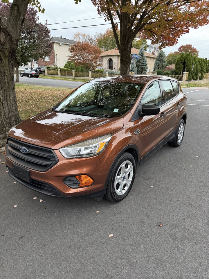 2017 FORD Escape