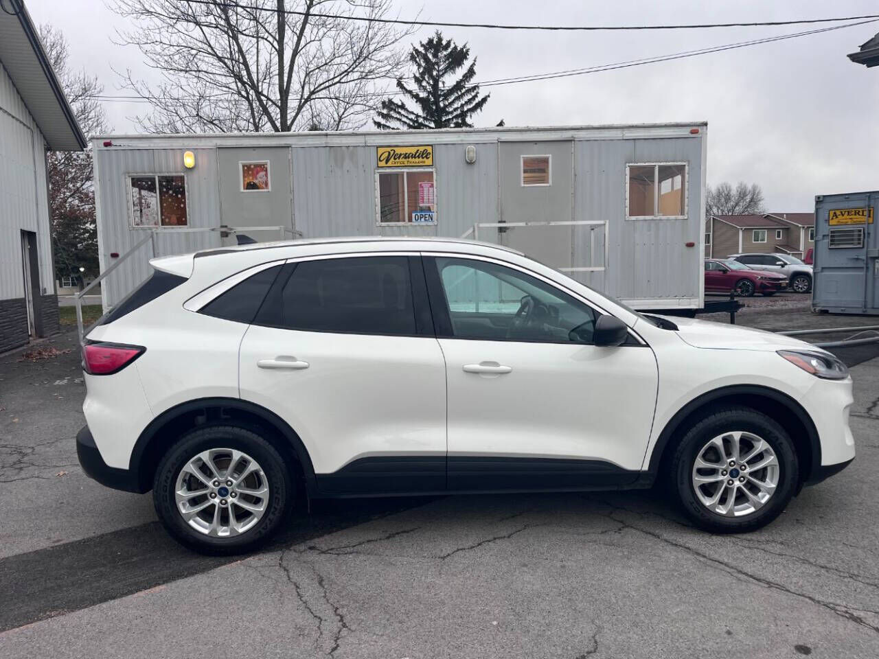 2022 FORD Escape