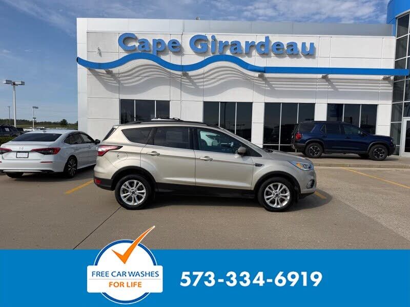 2018 FORD Escape