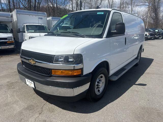2024 CHEVROLET Express