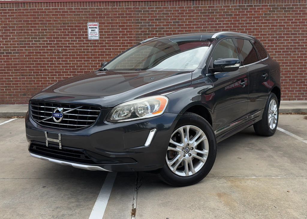 2015 VOLVO XC60
